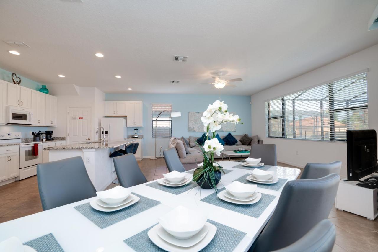 Orlando Family Villa: Golf Course Retreat Near *