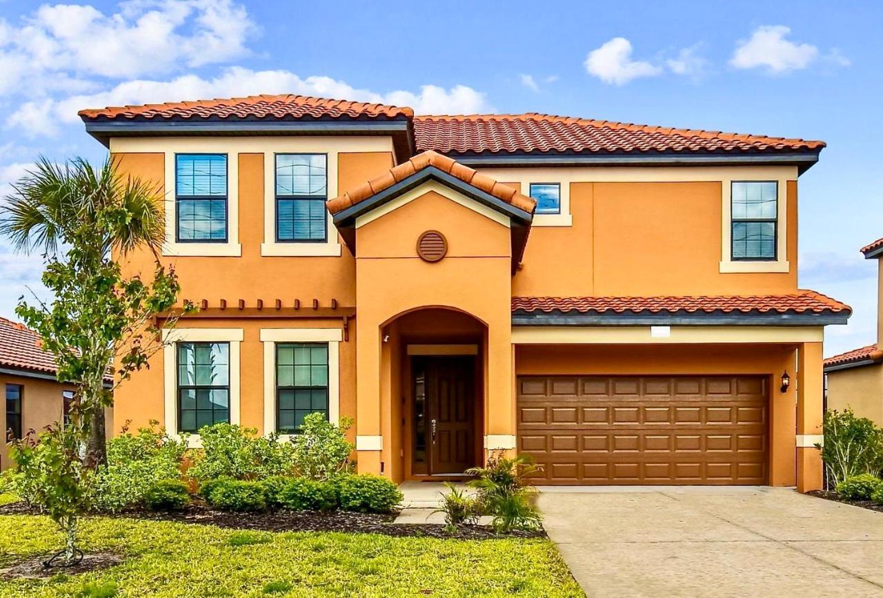 Orlando Family Villa: Golf Course Retreat Near Holiday home Davenport